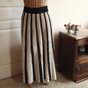 SMF Pleated Metallic Skirt